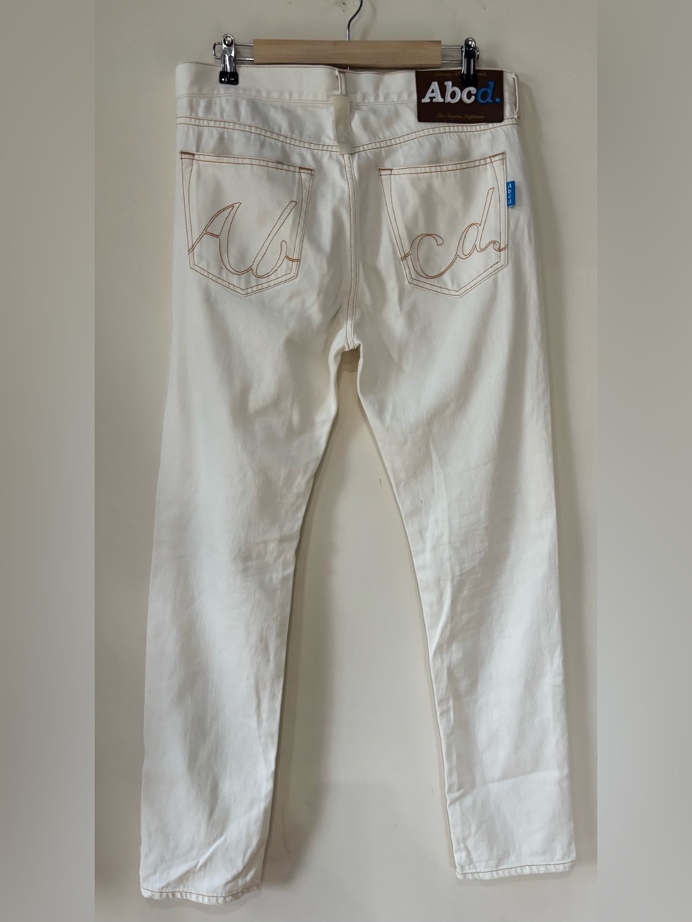 ADVISORY BOARD CRYSTALS ABCD. FIT B SLIM FIT JEAN - WHITE